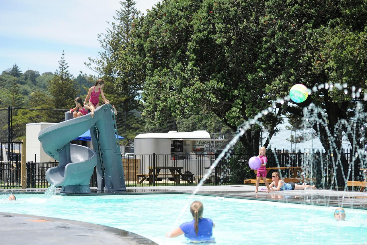 Waikanae Beach Top 10 Holiday Park Gisborne Exterior foto