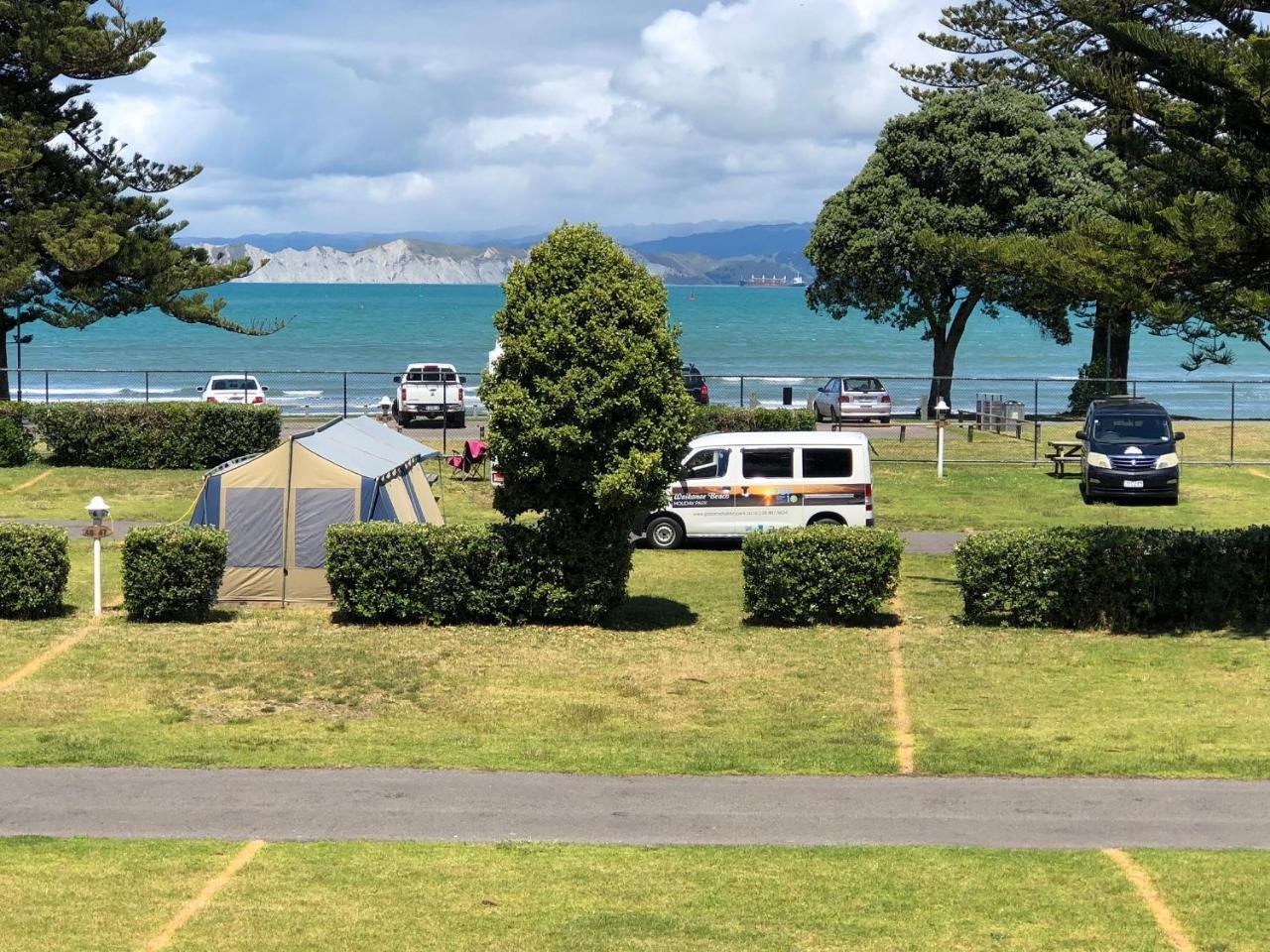 Waikanae Beach Top 10 Holiday Park Gisborne Exterior foto
