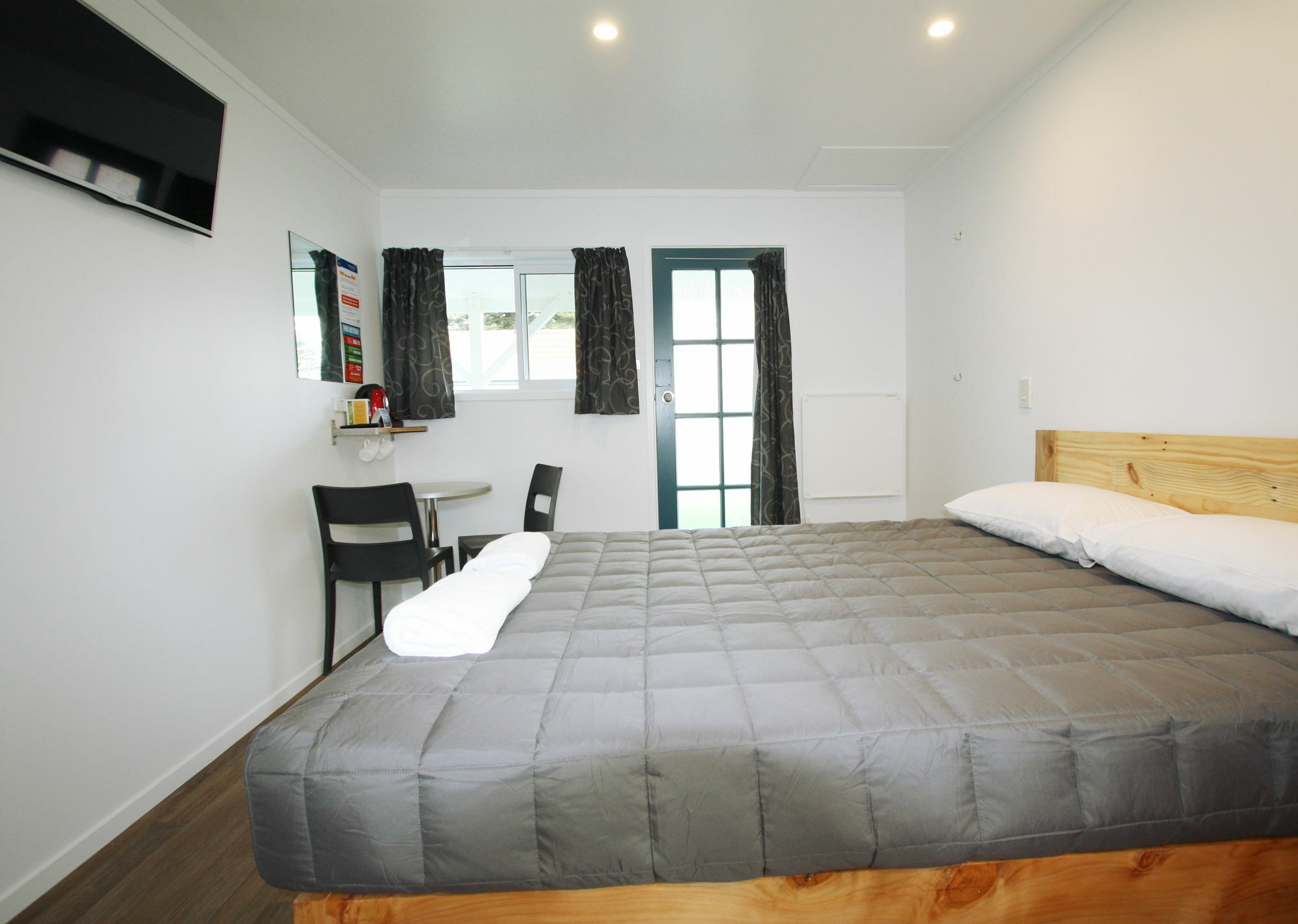 Waikanae Beach Top 10 Holiday Park Gisborne Exterior foto