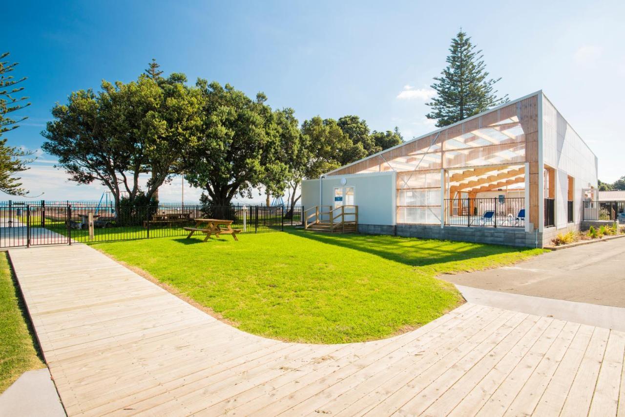 Waikanae Beach Top 10 Holiday Park Gisborne Exterior foto